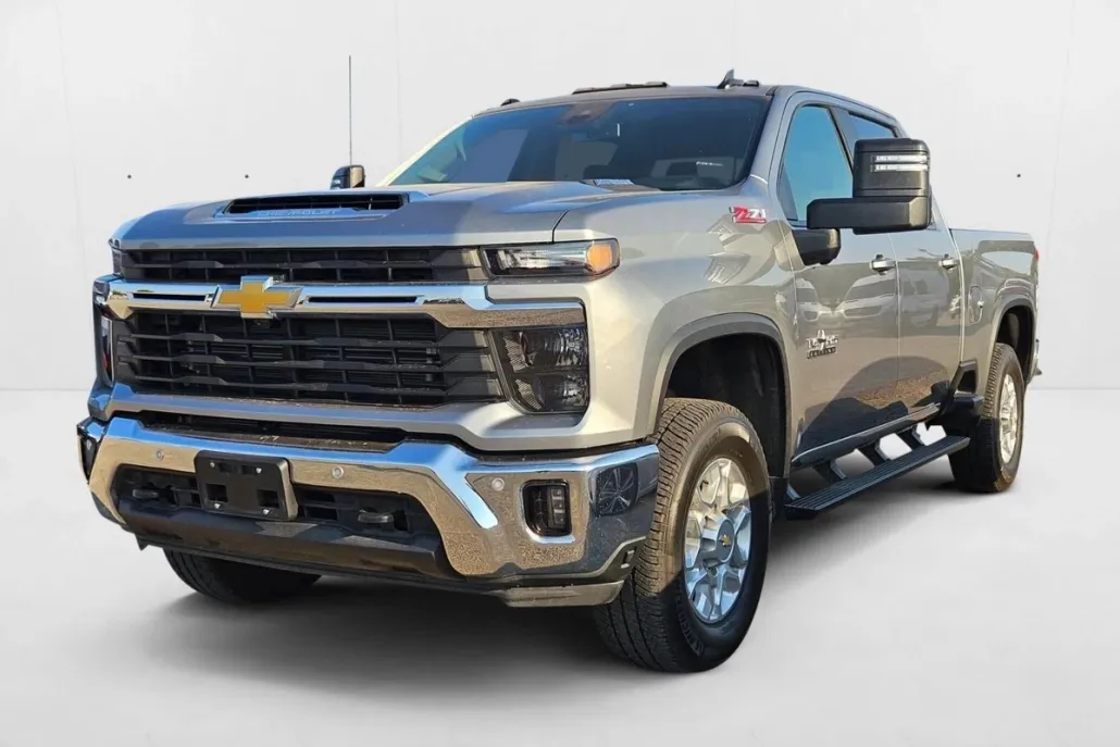 2025 Chevrolet Silverado 2500HD LT photo 1