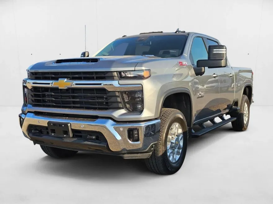 2025 Chevrolet Silverado 2500HD LT photo 1
