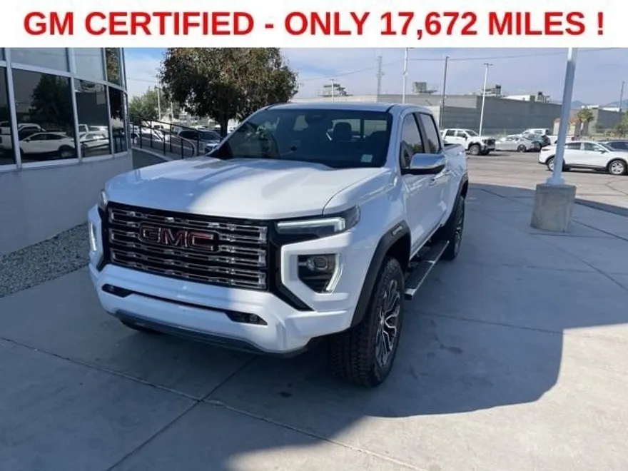 2023 Gmc Canyon Denali photo 1