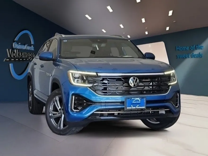2024 Volkswagen Atlas Cross Sport SEL R-Line photo 1