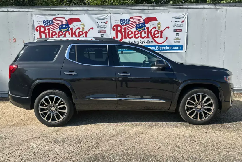 2020 Gmc Acadia Denali photo 1