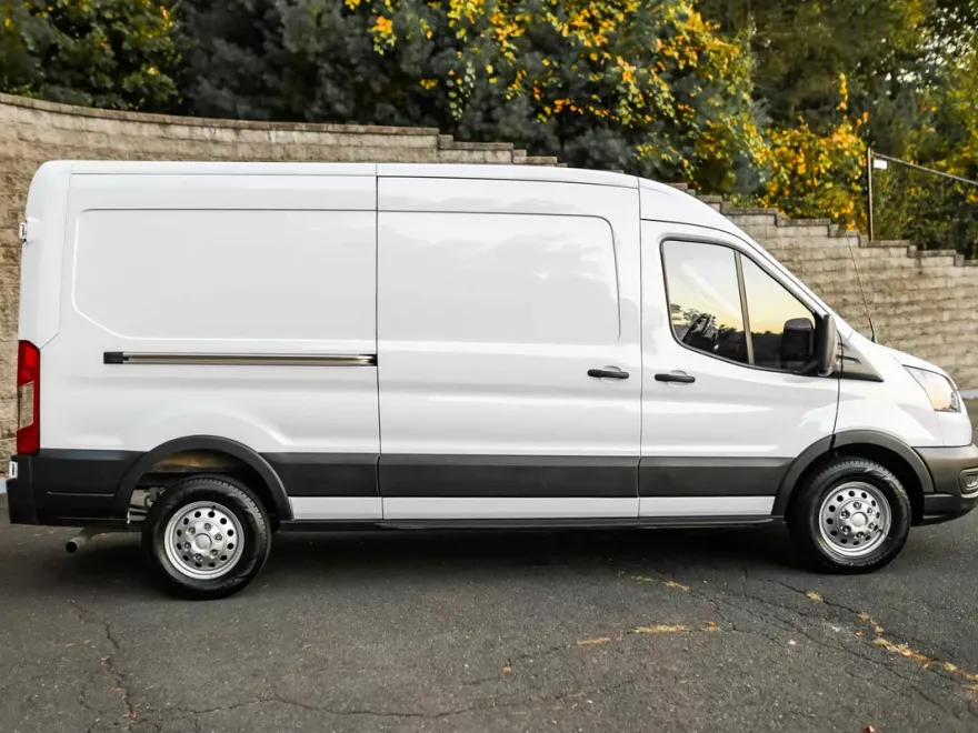 2023 Ford Transit photo 1