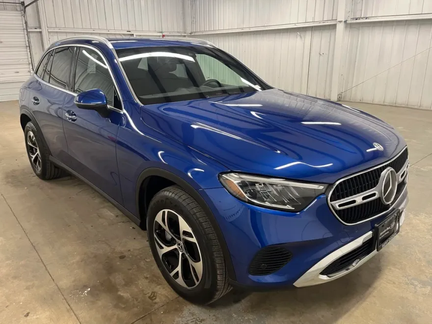 2025 Mercedes Benz GLC 350e 4MATIC photo 1