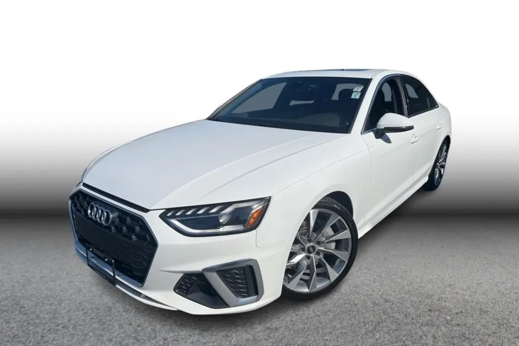2020 Audi A4 45 Premium Plus photo 1