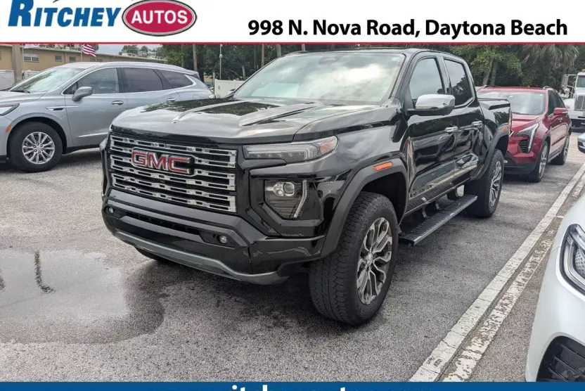 2023 Gmc Canyon Denali photo 1
