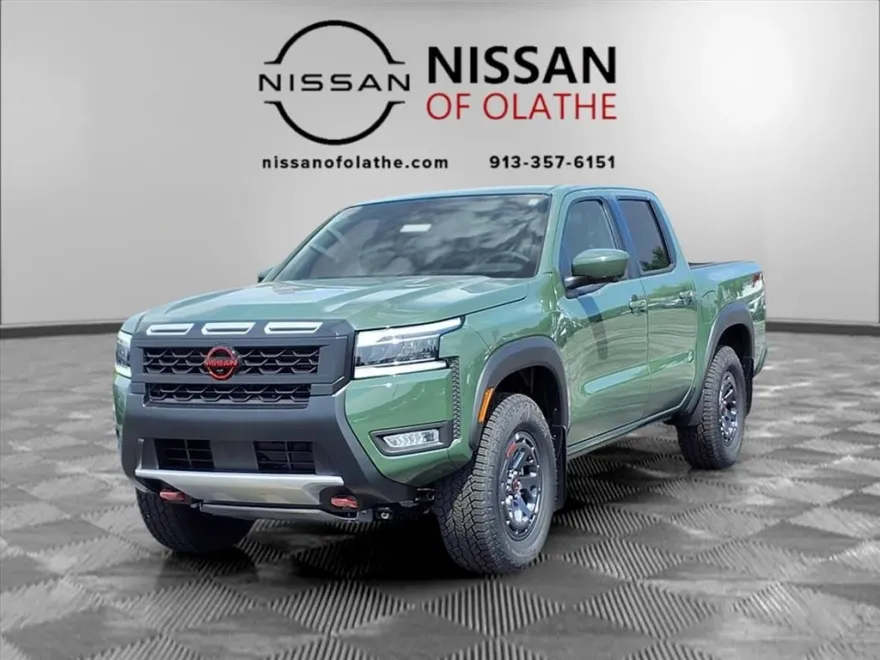 2025 Nissan Frontier PRO-4X photo 1