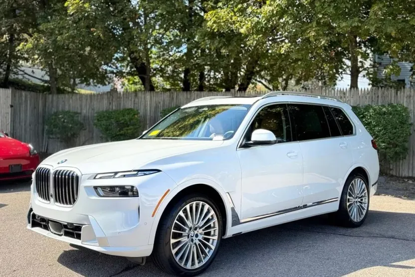 2023 Bmw X7 xDrive40i photo 1