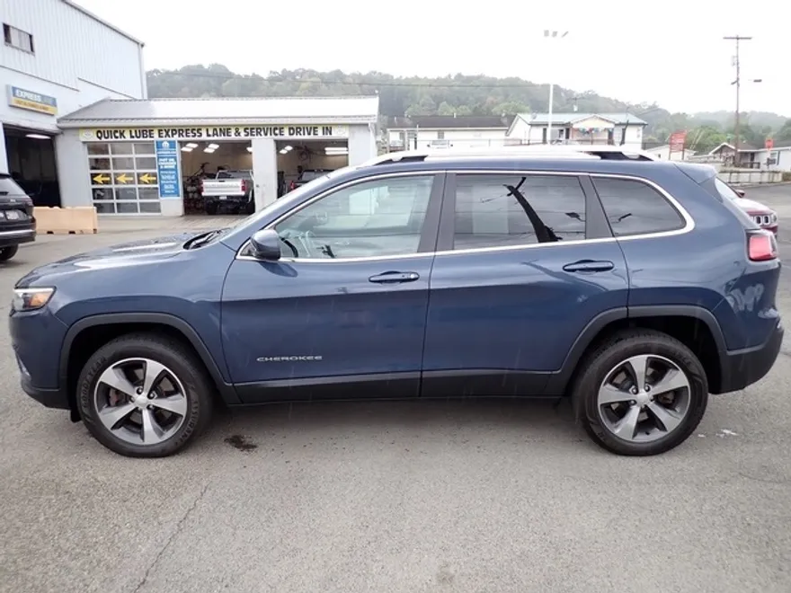2019 Jeep Cherokee Limited photo 1
