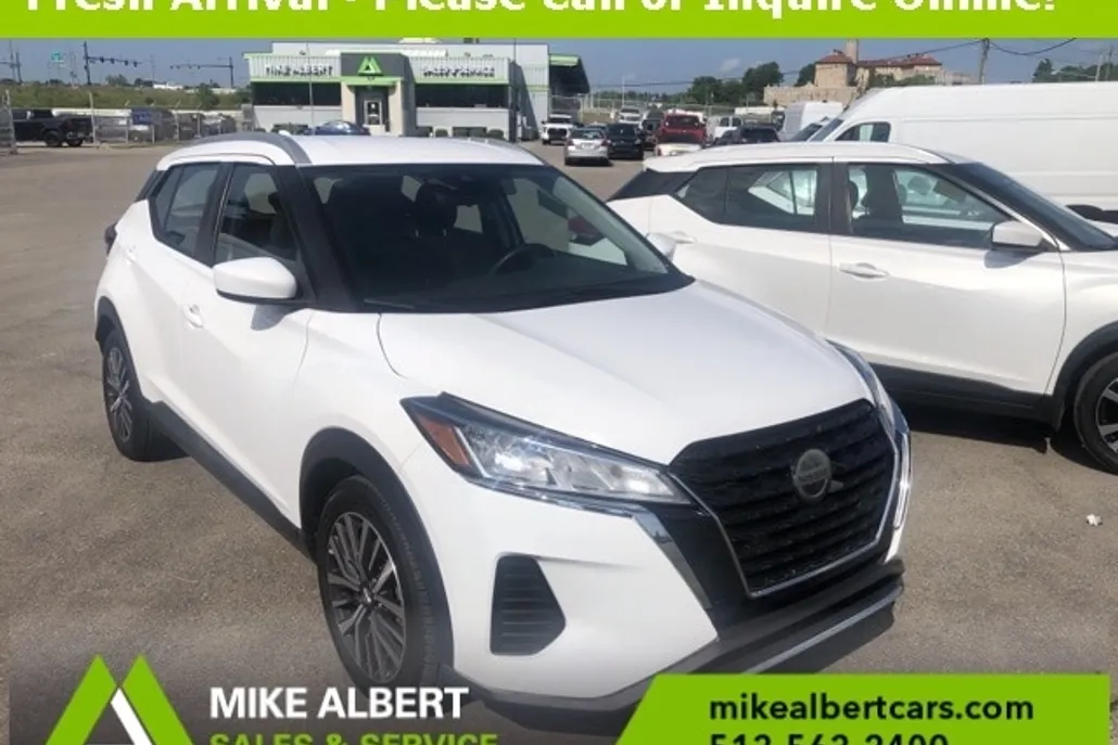 2021 Nissan Kicks SV photo 1