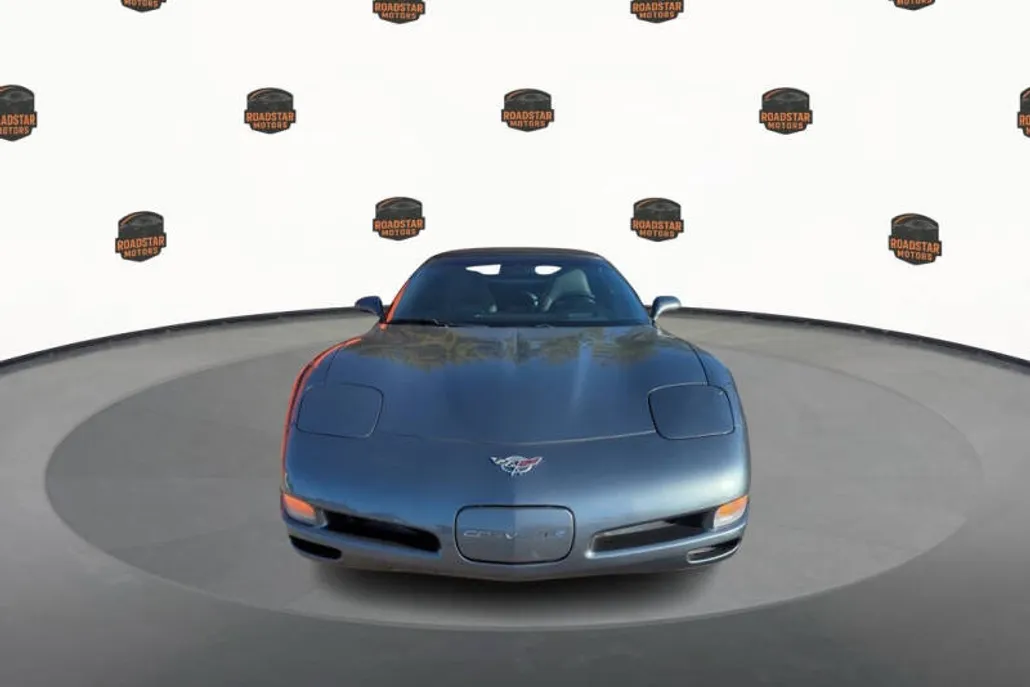 2003 Chevrolet Corvette photo 1