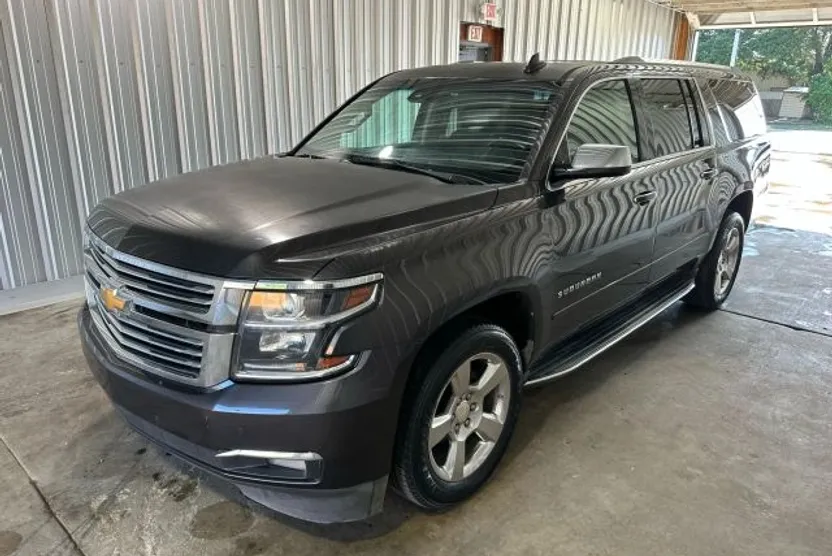 2017 Chevrolet Suburban Premier photo 1