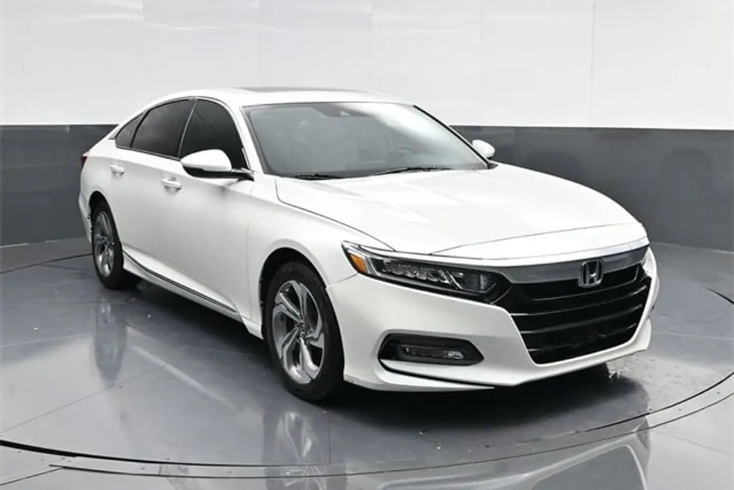2020 Honda Accord EX-L 2.0T photo 1