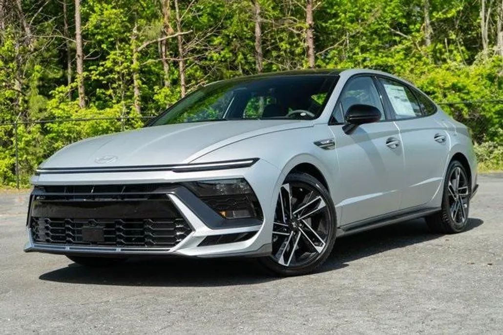2025 Hyundai Sonata N Line photo 1