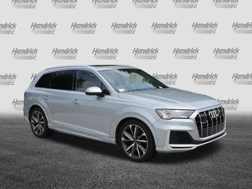 2024 Audi SQ7 Prestige photo 1