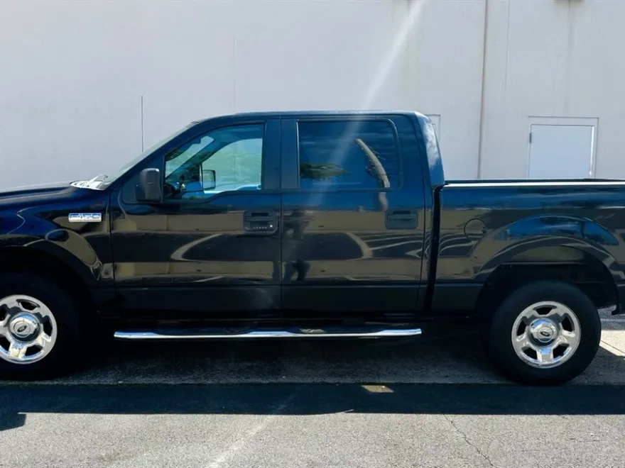 2007 Ford F-150 photo 1