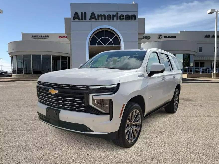 2025 Chevrolet Tahoe High Country photo 1