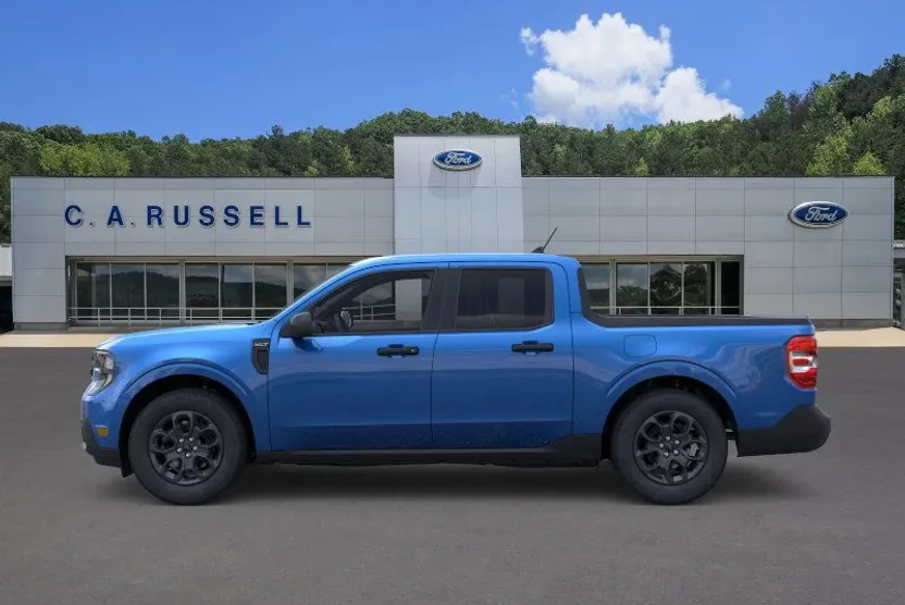 2025 Ford Maverick XLT photo 1