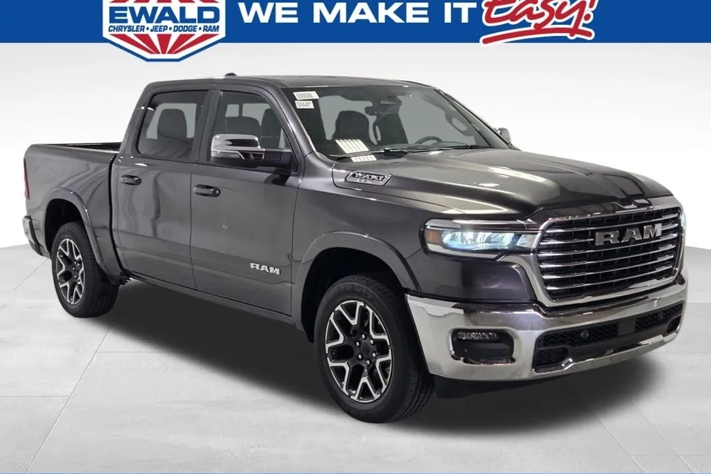2025 Ram 1500 Laramie photo 1