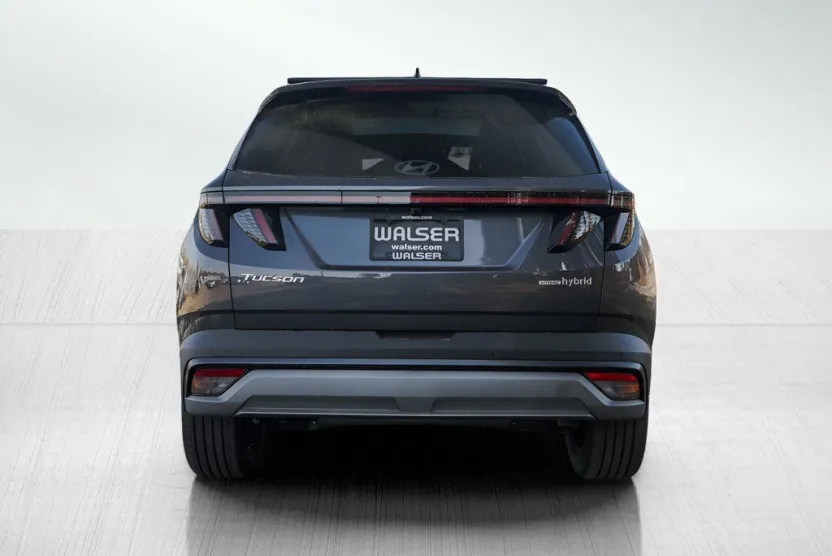 2025 Hyundai Tucson Hybrid Limited photo 1