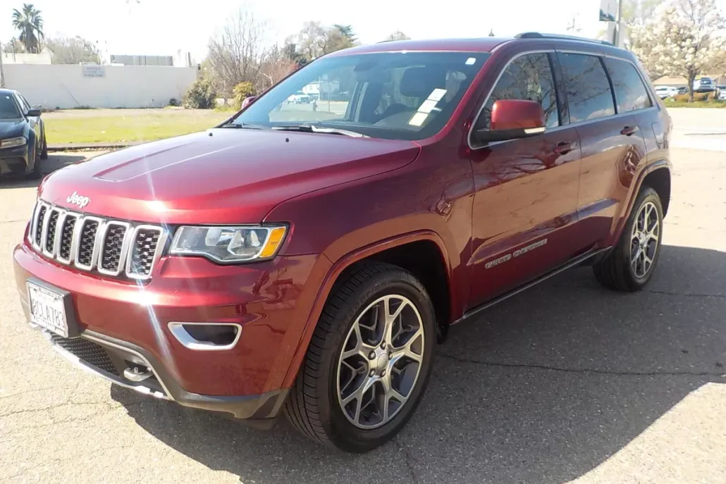 2018 Jeep Grand Cherokee Limited photo 1