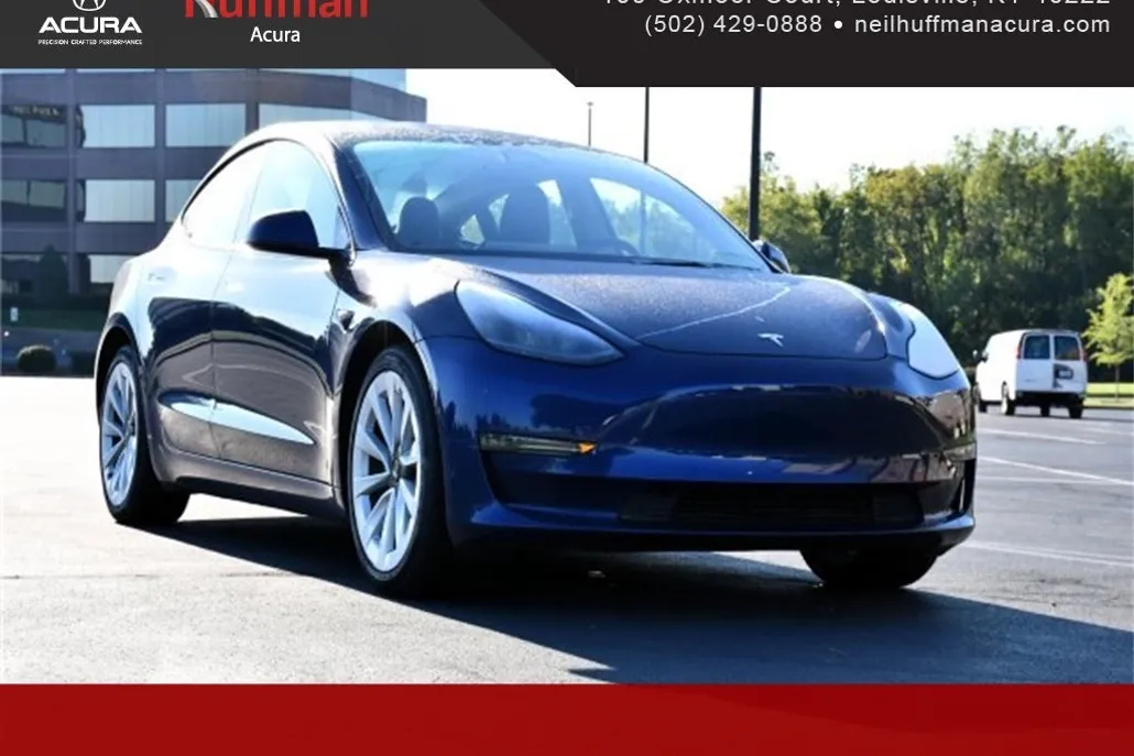 2022 Tesla Model 3 Long Range photo 1