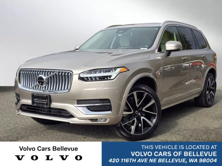 2025 Volvo XC90 Plus photo 1
