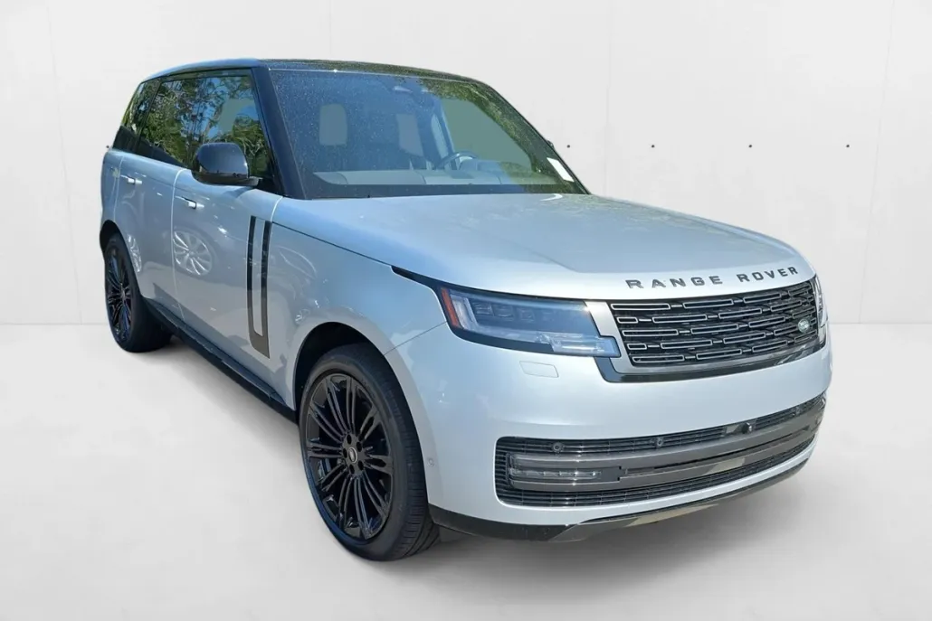 2025 Land Rover Range Rover SE photo 1