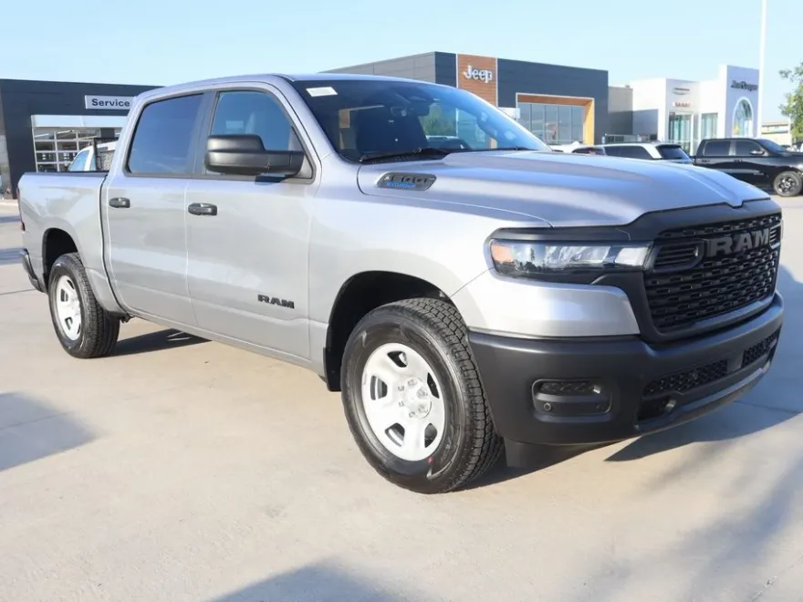 2025 Ram 1500 Tradesman photo 1