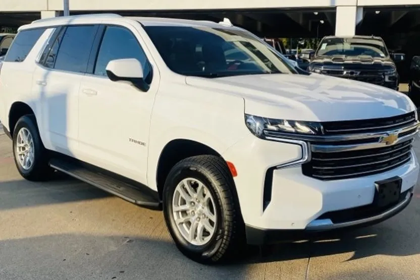 2023 Chevrolet Tahoe LT photo 1