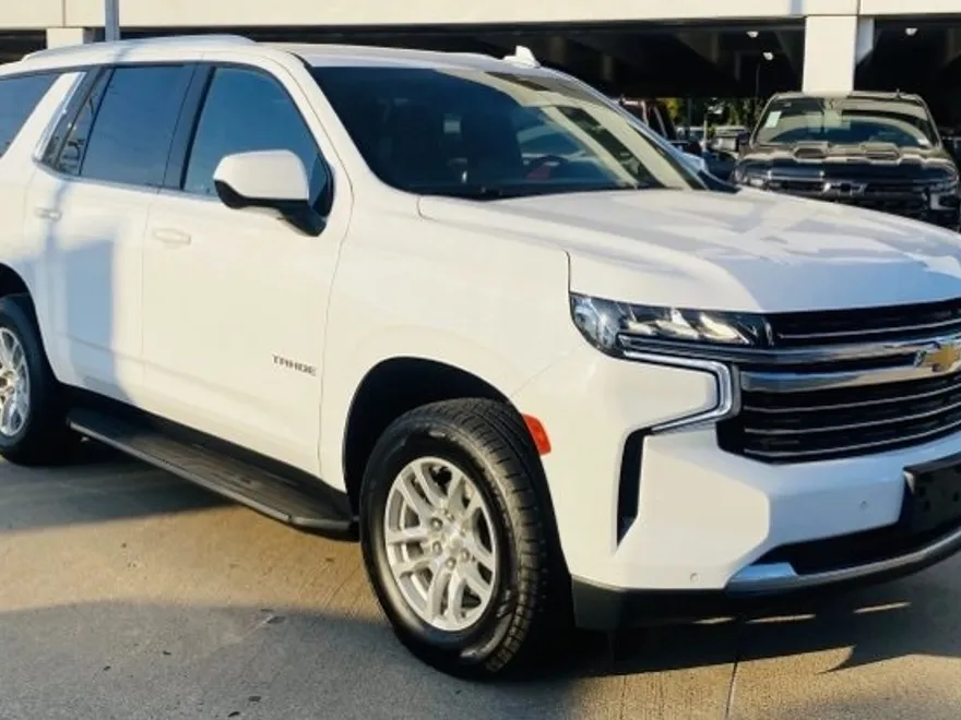 2023 Chevrolet Tahoe LT photo 1