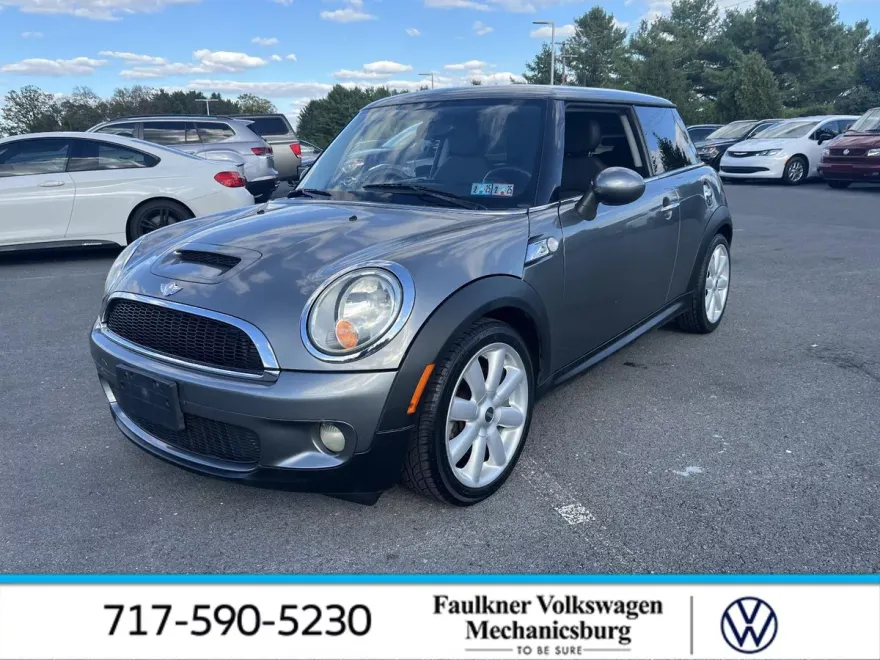 2008 Mini Cooper 2 Door Hardtop S photo 1