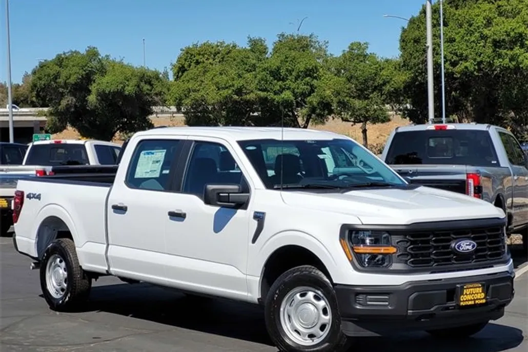 2025 Ford F-150 XL photo 1