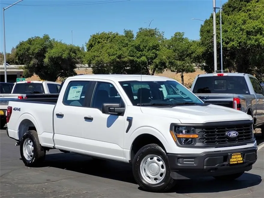 2025 Ford F-150 XL photo 1