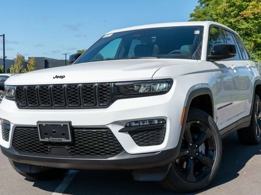 2025 Jeep Grand Cherokee Limited photo 1