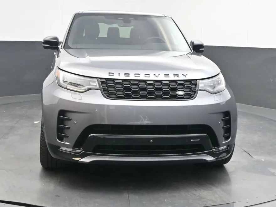 2023 Land Rover Discovery S R-Dynamic photo 1
