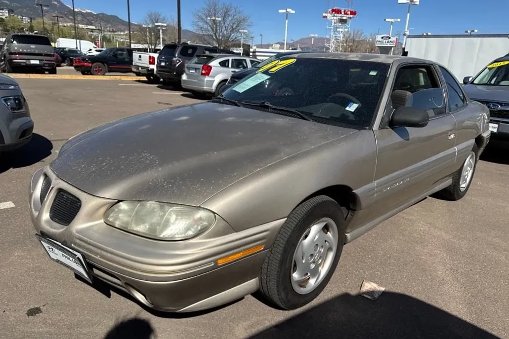 1997 Pontiac Grand AM SE photo 1