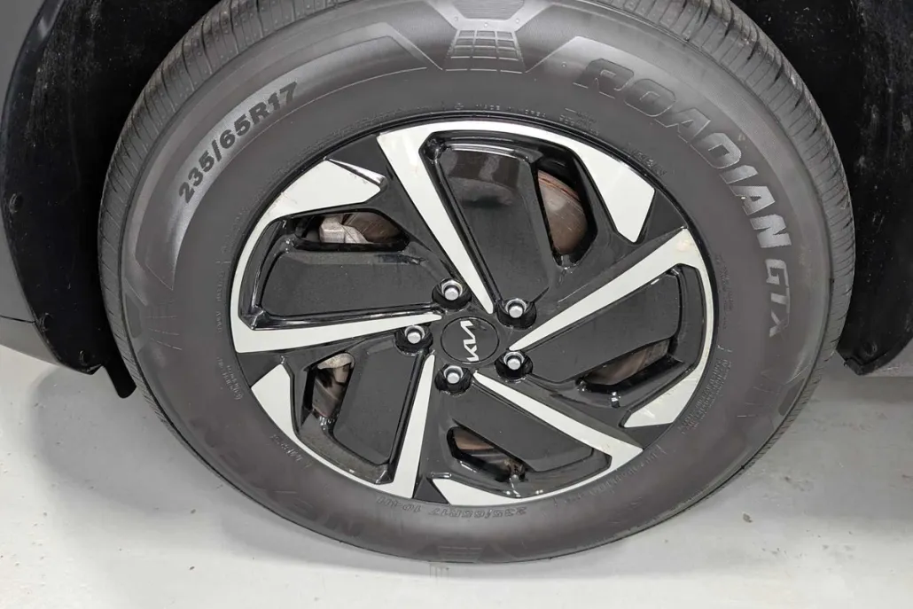 2023 Kia Sportage Hybrid LX photo 1
