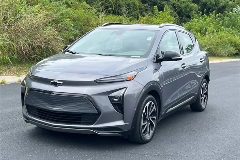 2022 Chevrolet Bolt EUV Premier photo 1