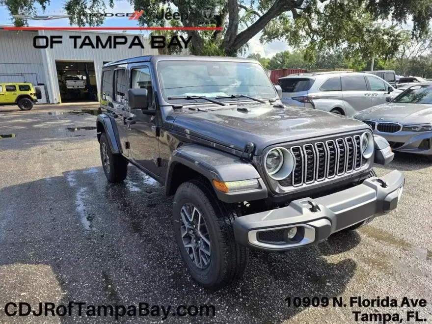 2025 Jeep Wrangler Sahara photo 1