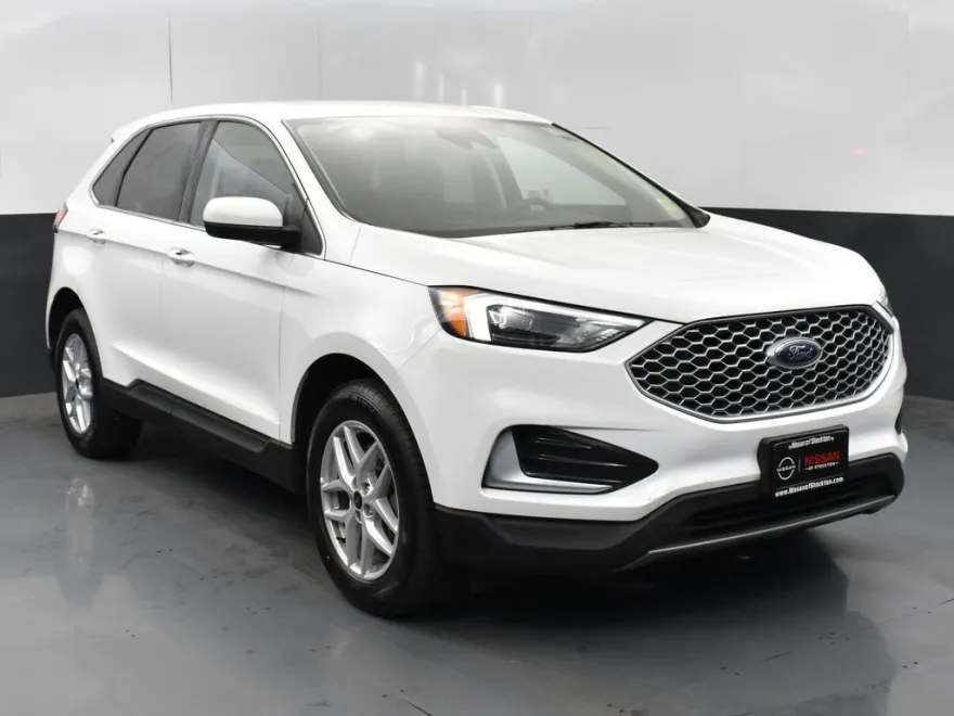 2024 Ford Edge SEL photo 1