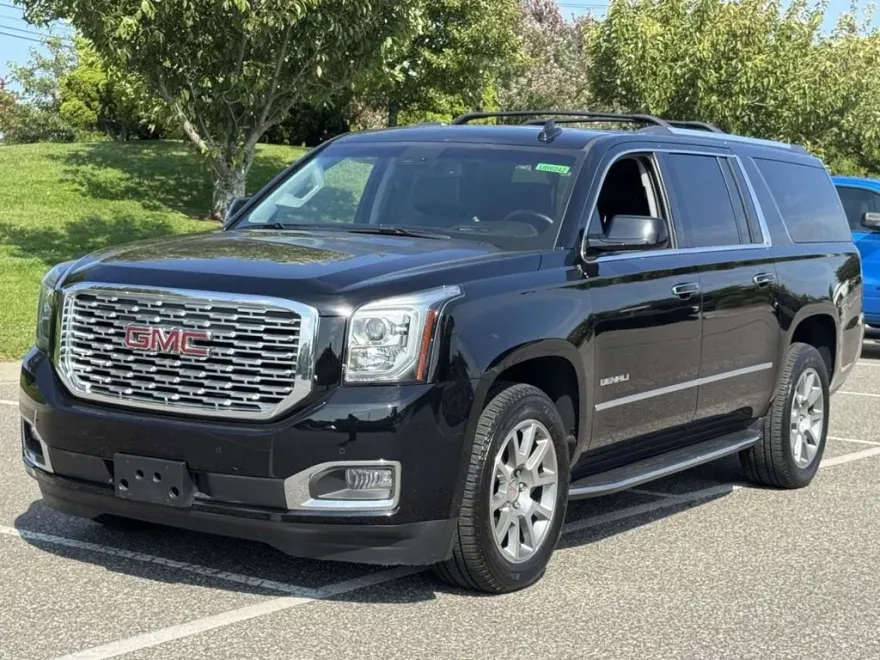 2019 Gmc Yukon XL Denali photo 1