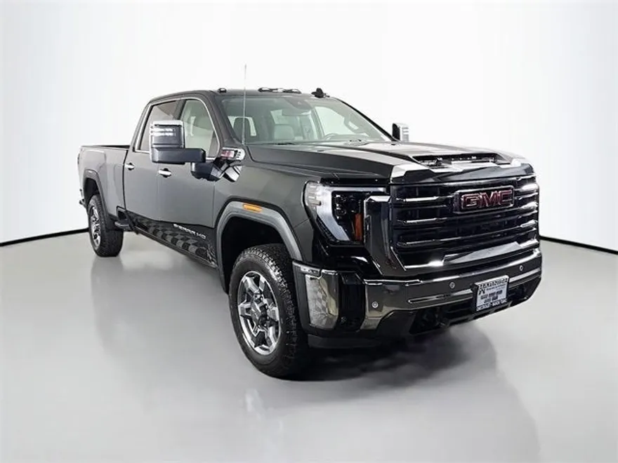 2025 Gmc Sierra HD SLT photo 1