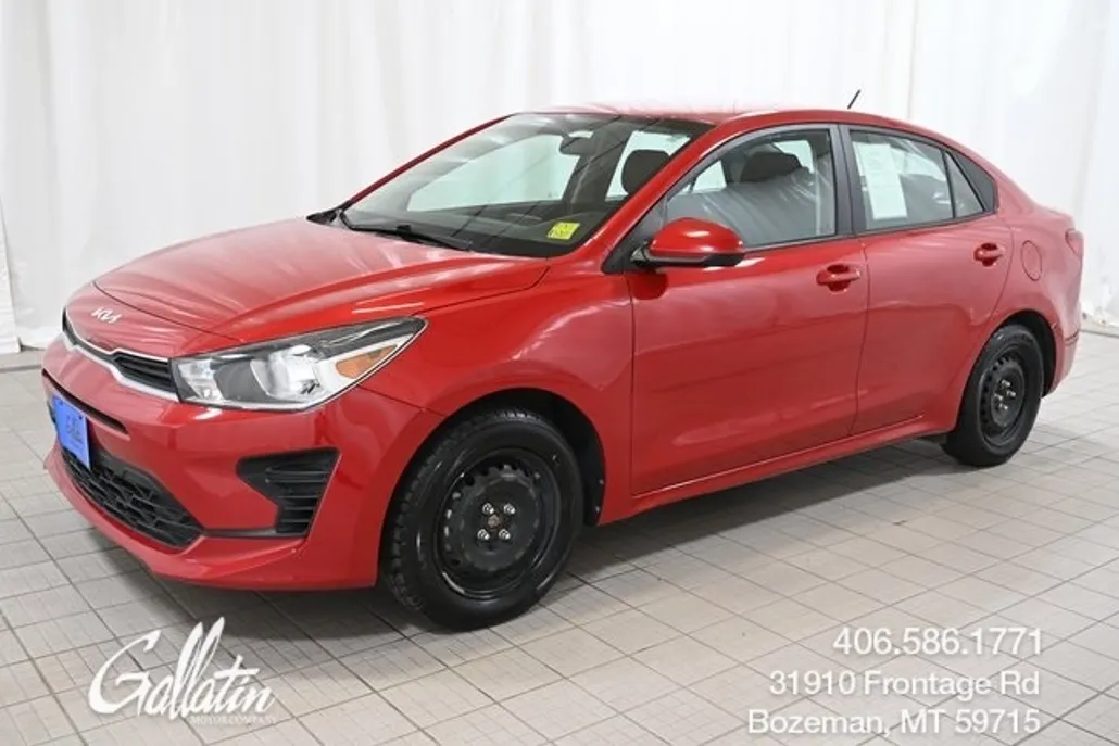 2022 Kia Rio S photo 1
