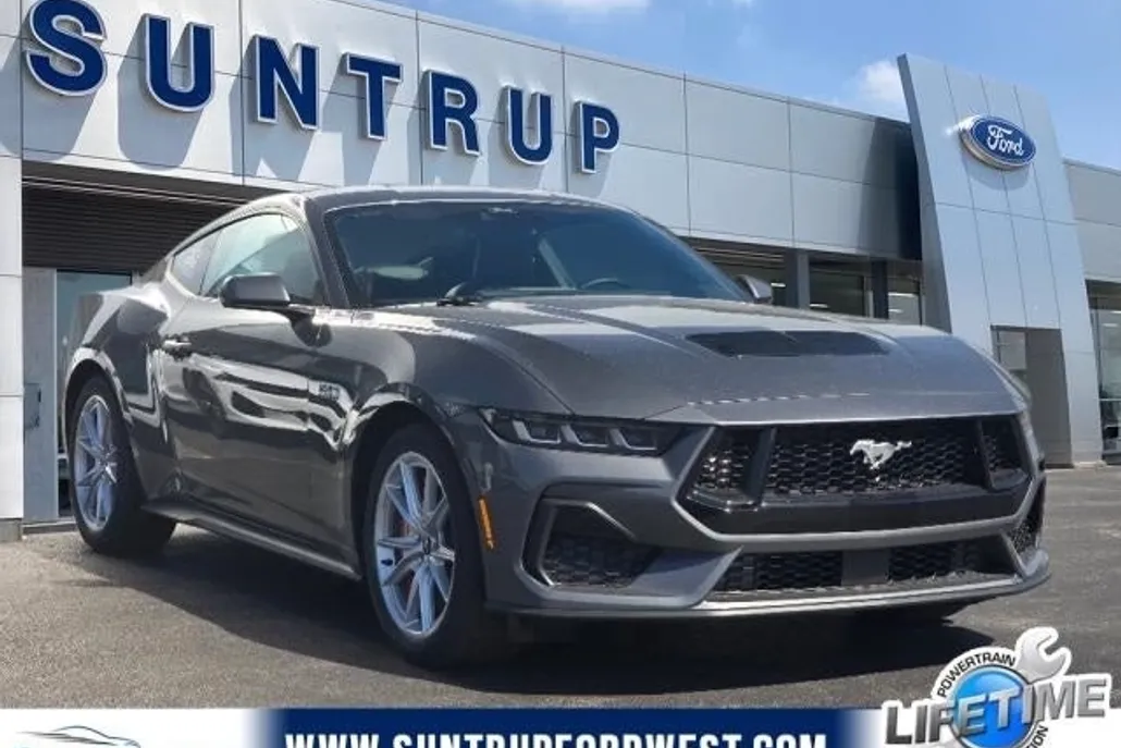 2025 Ford Mustang GT Premium photo 1