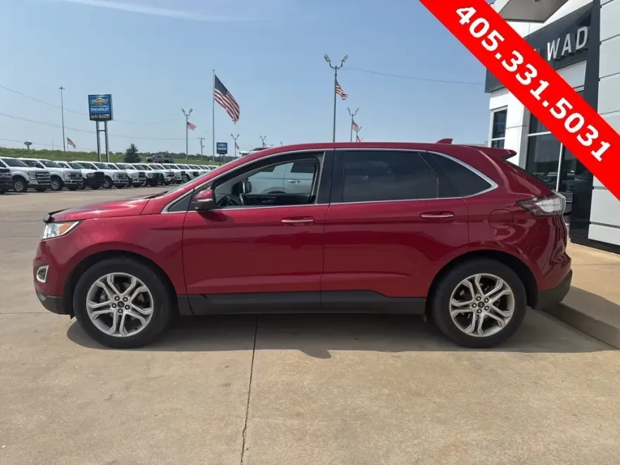 2015 Ford Edge Titanium photo 1