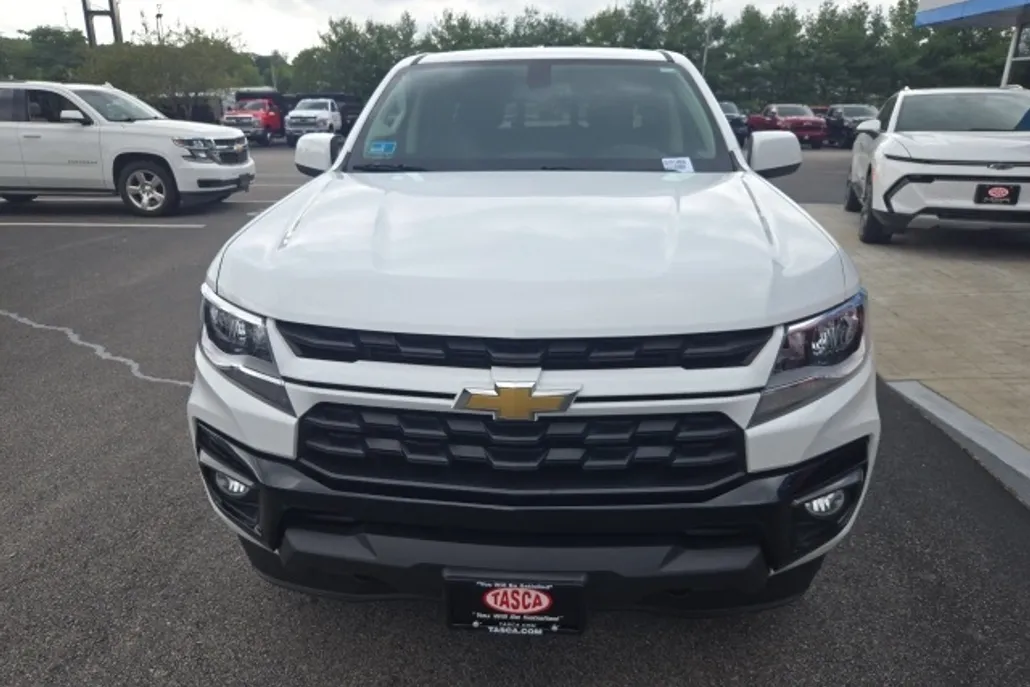 2022 Chevrolet Colorado LT photo 1