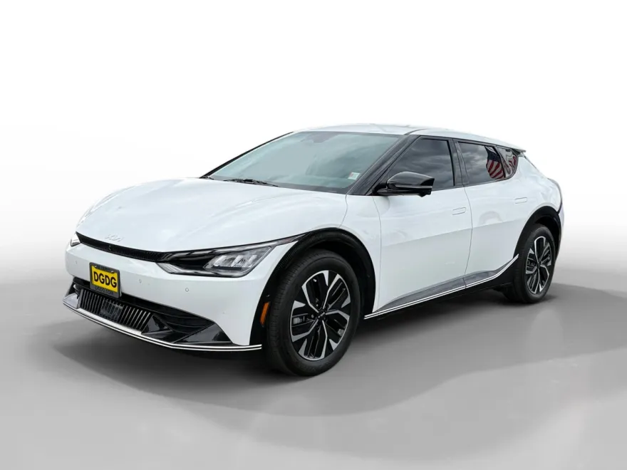2024 Kia EV6 Wind photo 1