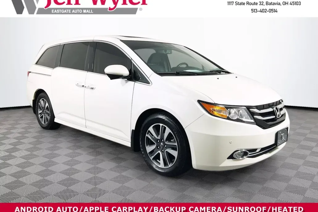 2016 Honda Odyssey Touring Elite photo 1