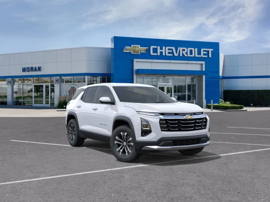 2026 Chevrolet Equinox LT photo 1
