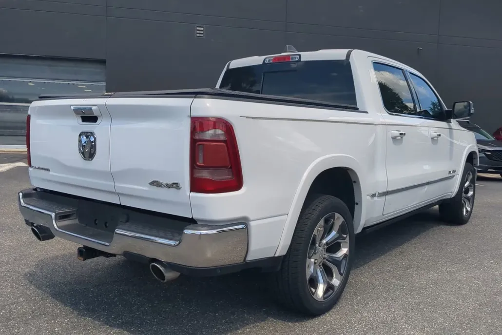 2020 Ram 1500 Limited photo 1